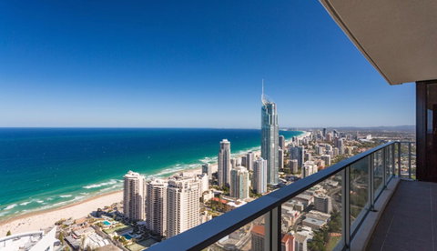 Holiday Holiday Circle On Cavill Apartments - Holiday Byron Bay 37