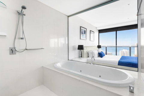 Holiday Holiday Circle On Cavill Apartments - Holiday Byron Bay 19
