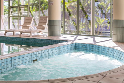 The Meriton Apartments On Main Beach - Holiday Byron Bay 32
