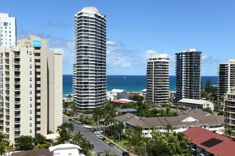 The Meriton Apartments On Main Beach - Holiday Byron Bay 27