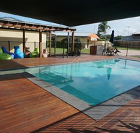 YAL Cairns - A Motel that makes a difference - Holiday Byron Bay