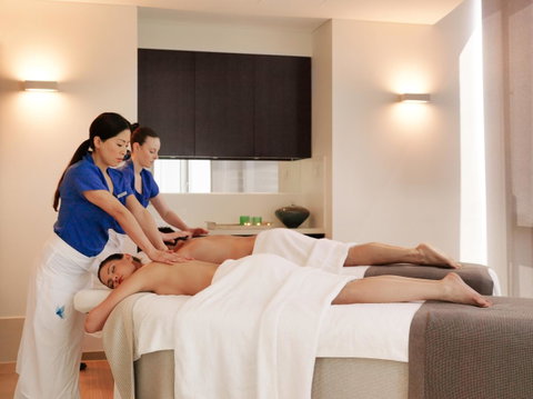 Hilton Surfers Paradise Residences - Holiday Byron Bay 22