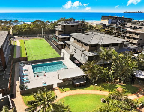 Majorca Isle Beachside Resort - Holiday Byron Bay 0