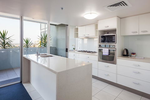Oxygen Apartments - Holiday Byron Bay 4