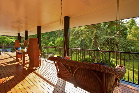Misty Mountains Rainforest Retreat - Holiday Byron Bay 34