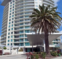 Wings Resort Apartments and 2 Story Penthouses - We Accommodate - Holiday Byron Bay