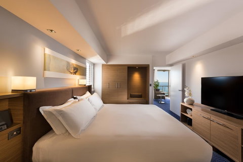 Sofitel Gold Coast Broadbeach - Holiday Byron Bay 5