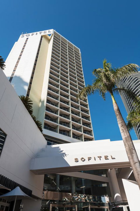 Sofitel Gold Coast Broadbeach - Holiday Byron Bay 7