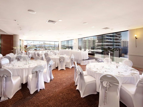 Sofitel Gold Coast Broadbeach - Holiday Byron Bay 37