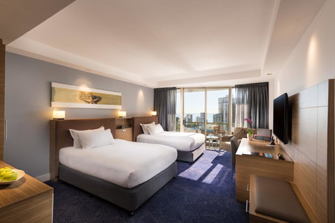 Sofitel Gold Coast Broadbeach - Holiday Byron Bay 20