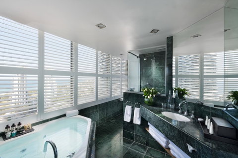 Sofitel Gold Coast Broadbeach - Holiday Byron Bay 24