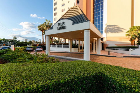 Belle Maison Apartments - Official - Holiday Byron Bay 21