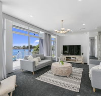 Havana Blue - Large 4 Bedroom Family Home - Holiday Byron Bay