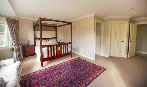 Wattle Grove Homestead Bed & Breakfast - Holiday Byron Bay 0