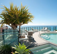 Wave Apartments Broadbeach - Holiday Byron Bay