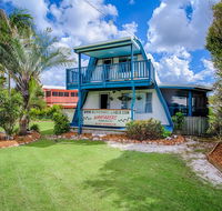 Wayfarers Beachouse - Rainbow Beach Everything you need just metres to the beach - Holiday Byron Bay
