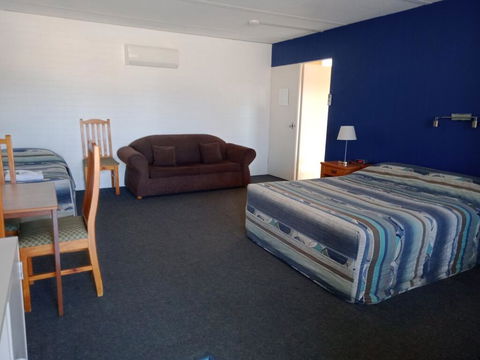 Wedderburn Goldseeker Motel - Holiday Byron Bay 3