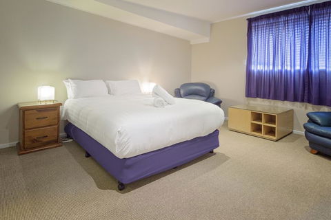 Wendaleigh 8 - Central Unit - Holiday Byron Bay 1
