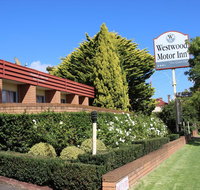 Westwood Motor Inn - Holiday Byron Bay