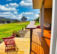 Whale Studio Apartment 1a Ocean Street - Holiday Byron Bay