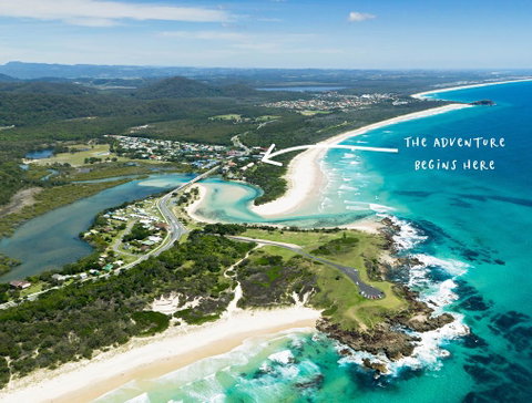 White Waves On The Beach - Holiday Byron Bay 0