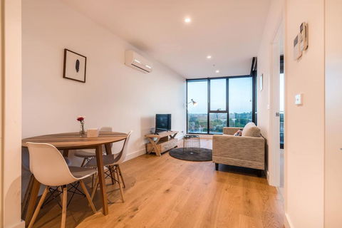 Whitehorse Tower Deluxe 1 Bedroom With View - Holiday Byron Bay 1