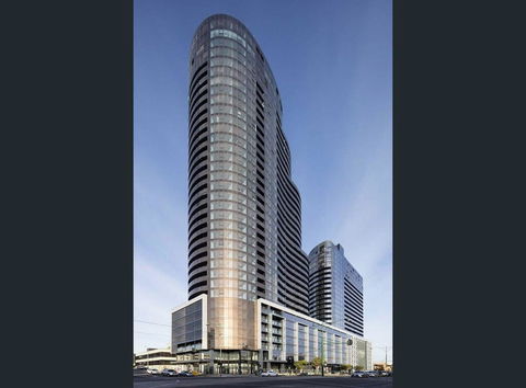 Whitehorse Towers - Holiday Byron Bay 0