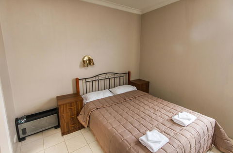 Wiley Park Hotel - Holiday Byron Bay 2
