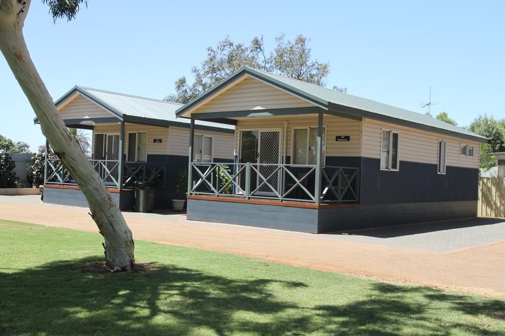 Carnarvon WA Holiday Byron Bay