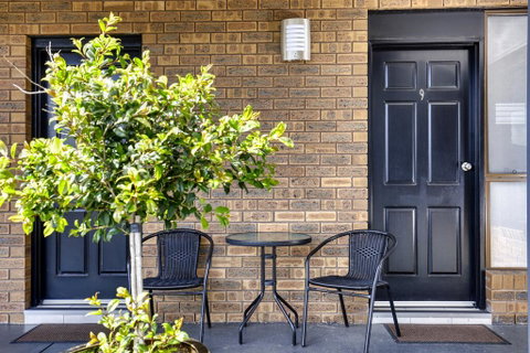 Wonthaggi Motel - Holiday Byron Bay 1