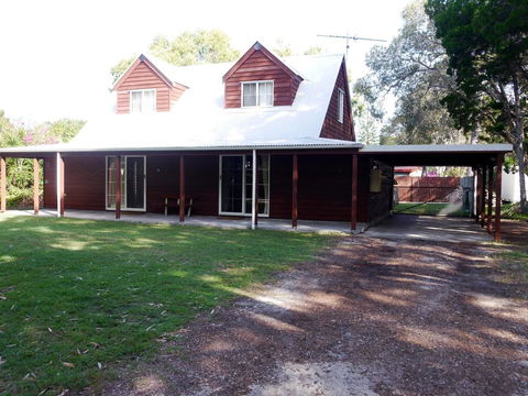 Wyndham Lodge - Holiday Byron Bay 0