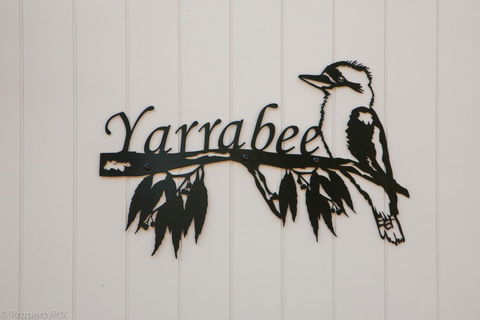 Yarrabee Nature Reserve - Holiday Byron Bay 1