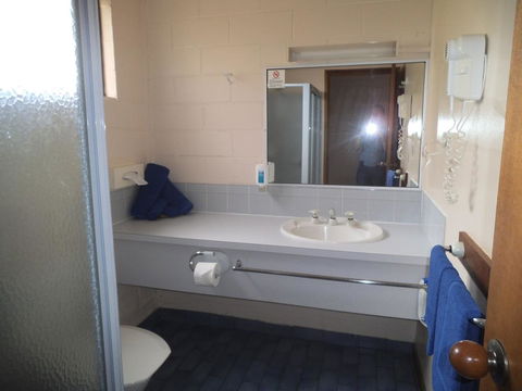 Yarragon Motel - Holiday Byron Bay 0