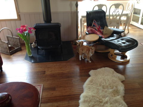 Yarra Glen Bed & Breakfast - Holiday Byron Bay 2