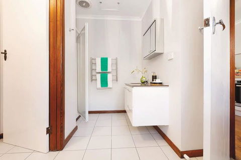 Your Ballarat Home - Holiday Byron Bay 2