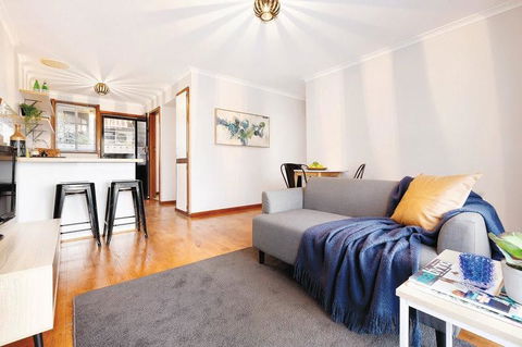 Your Ballarat Home - Holiday Byron Bay 0