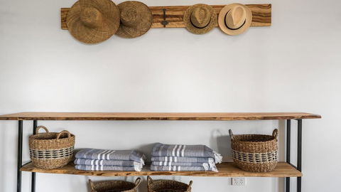 Your Luxury Escape - Byron Sunset Breeze - Holiday Byron Bay 3