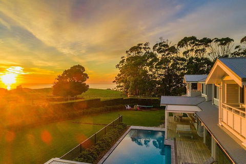 Your Luxury Escape - Trig Point - Holiday Byron Bay 0
