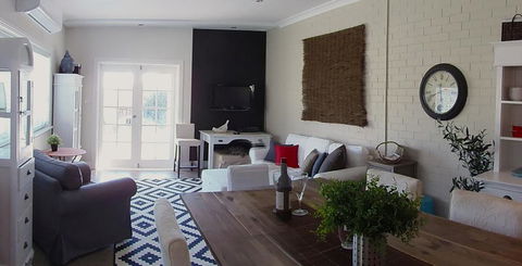 YSG The Edward Townhouse 155 - Steps To Town - Holiday Byron Bay 1