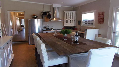 YSG The Edward Townhouse 155 - Steps To Town - Holiday Byron Bay 0