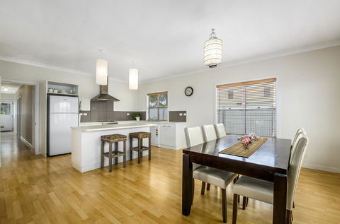 Zaahira House - Holiday Byron Bay 3
