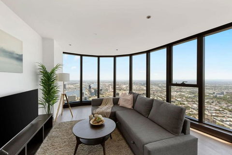 A Cozy 3BR Apt With Panoramic Views FREE Parking - Holiday Byron Bay 1