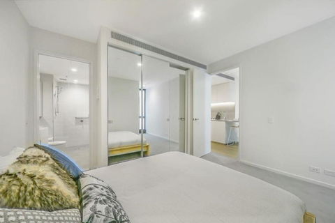 A Lovely Apt Near Crown Casino & Southgate Mall - Holiday Byron Bay 1