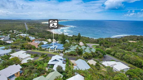 Angourie Blue 4 - Holiday Byron Bay 3