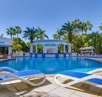 Bel Air on Broadbeach - Holiday Byron Bay