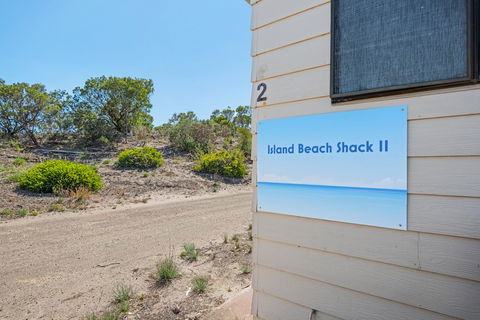 Kangaroo Island - Island Beach Shack - Holiday Byron Bay 4