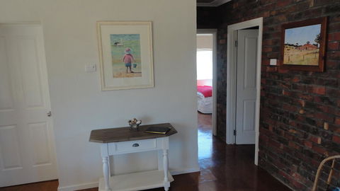 Ratcliff Cottage - Holiday Byron Bay 13