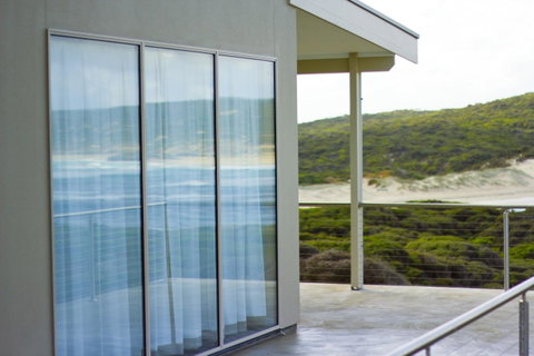 Hanson Bay Cabins - Holiday Byron Bay 14