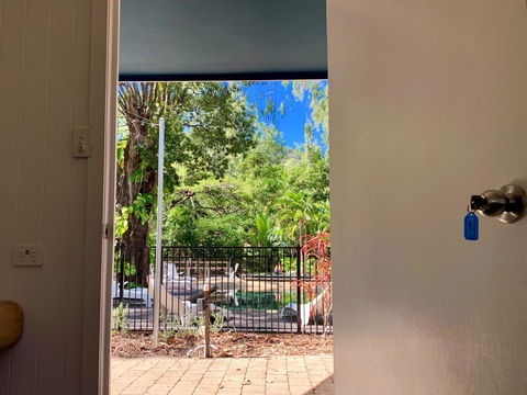 Roamer Magnetic Island Koala Park - Formerly Selina Magnetic Island - Holiday Byron Bay 1