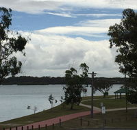 Bribie Waterways Motel - Holiday Byron Bay